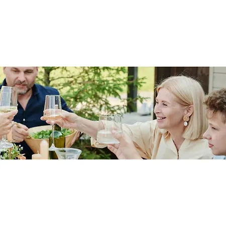 4 People Irm La-Roche-en-Ardenne