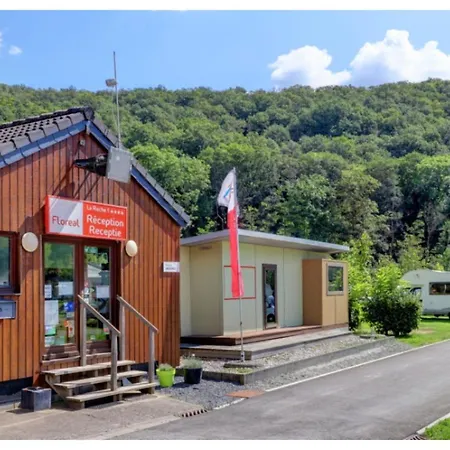 4 People Irm La Roche-en-Ardenne